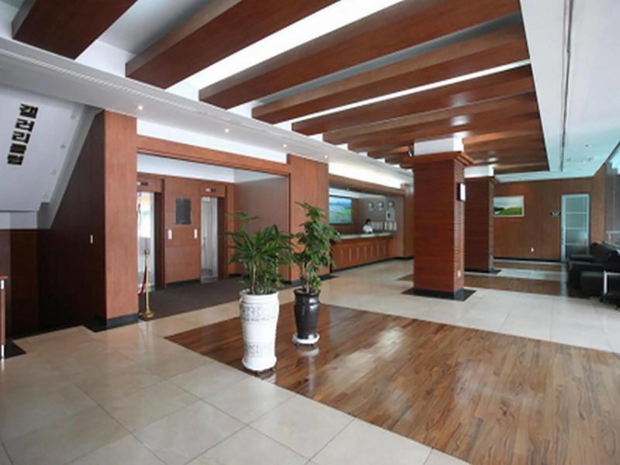 Suncheon Royal Tourist Hotel Εξωτερικό φωτογραφία