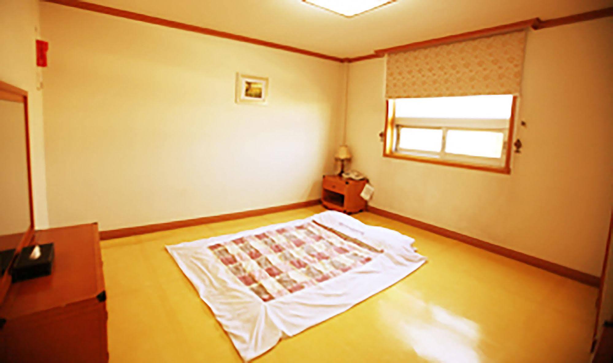 Suncheon Royal Tourist Hotel Εξωτερικό φωτογραφία