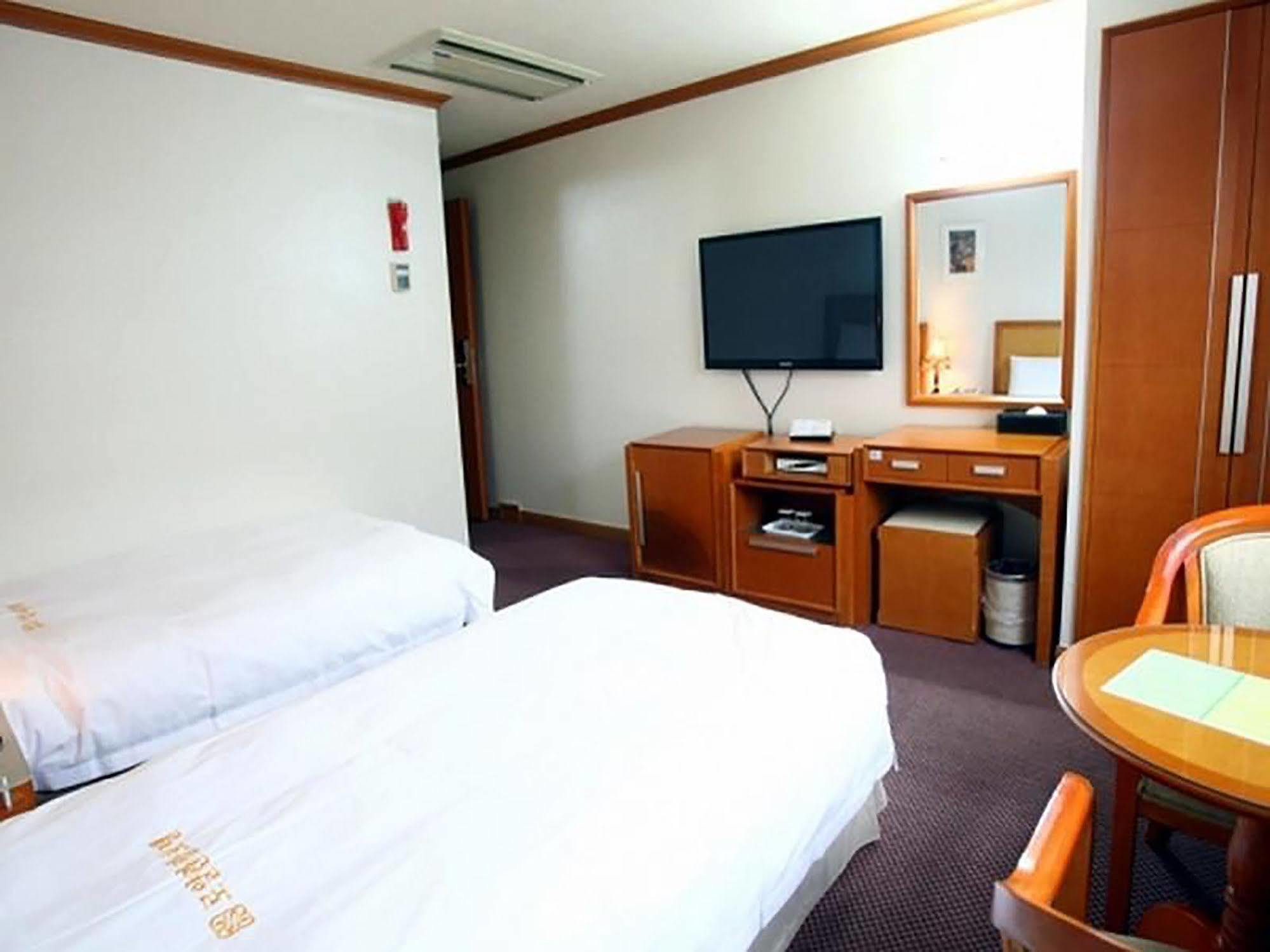 Suncheon Royal Tourist Hotel Εξωτερικό φωτογραφία