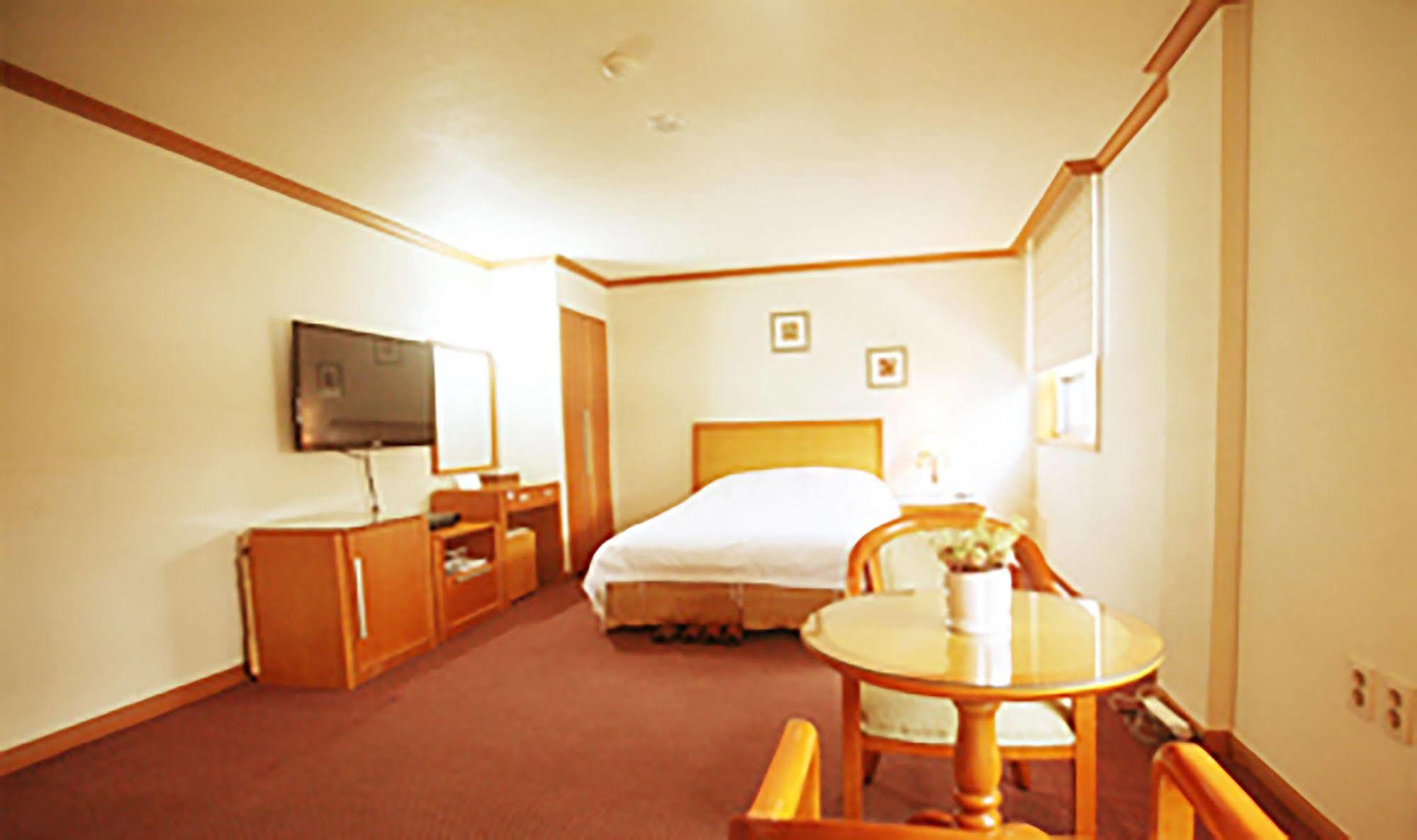 Suncheon Royal Tourist Hotel Εξωτερικό φωτογραφία